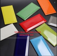 Gạch thẻ xanh lá bóng vát