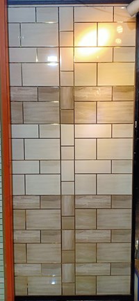 Gạch Trung Quốc 30x60 men kính vàng kem